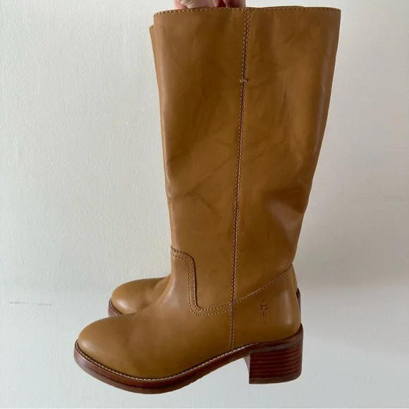 New FRYE Banana Camryn Tall Pull On Boots Sz 7